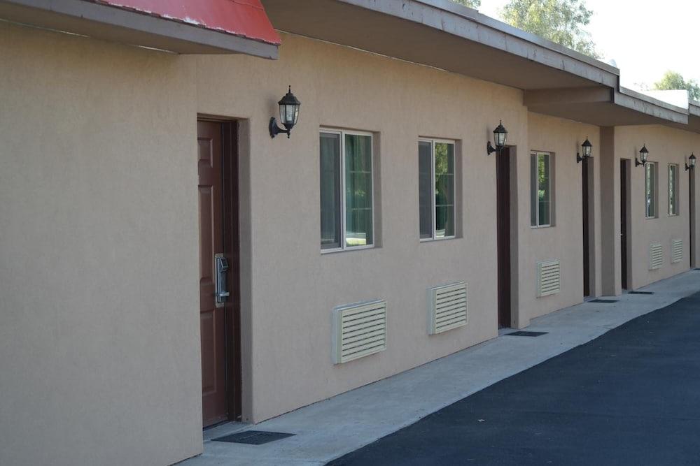 Chandler Inn Exterior photo