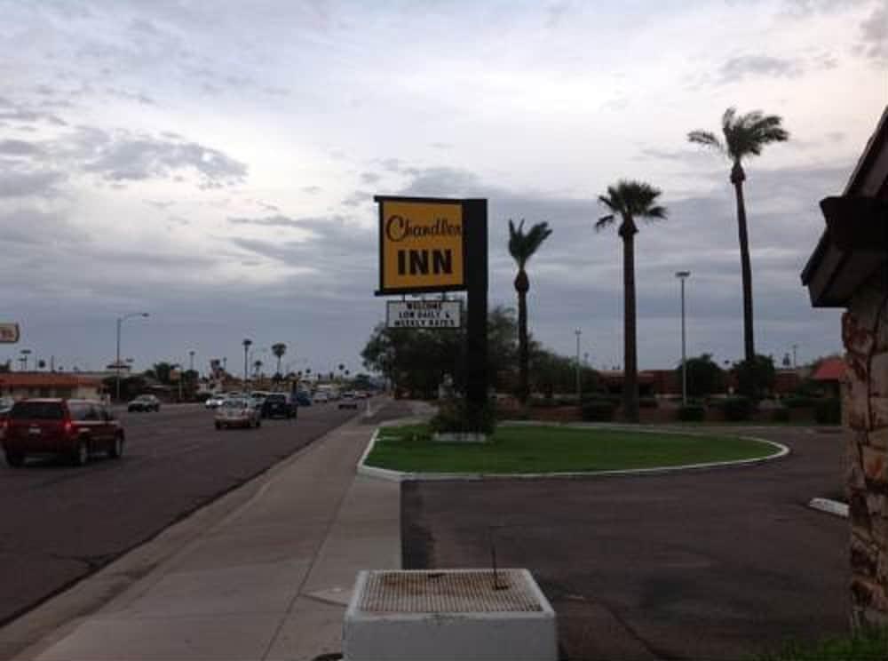 Chandler Inn Exterior photo
